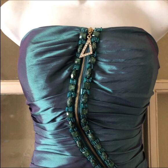 Faviana Strapless Dress‎ - Picture 4 of 7